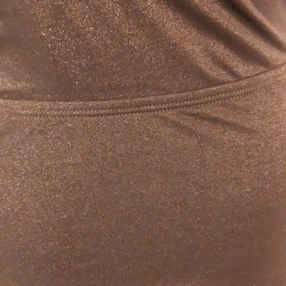 Kenneth Cole New York, gold swimsuit, tummy toner, size medium - Picture 4 of 5